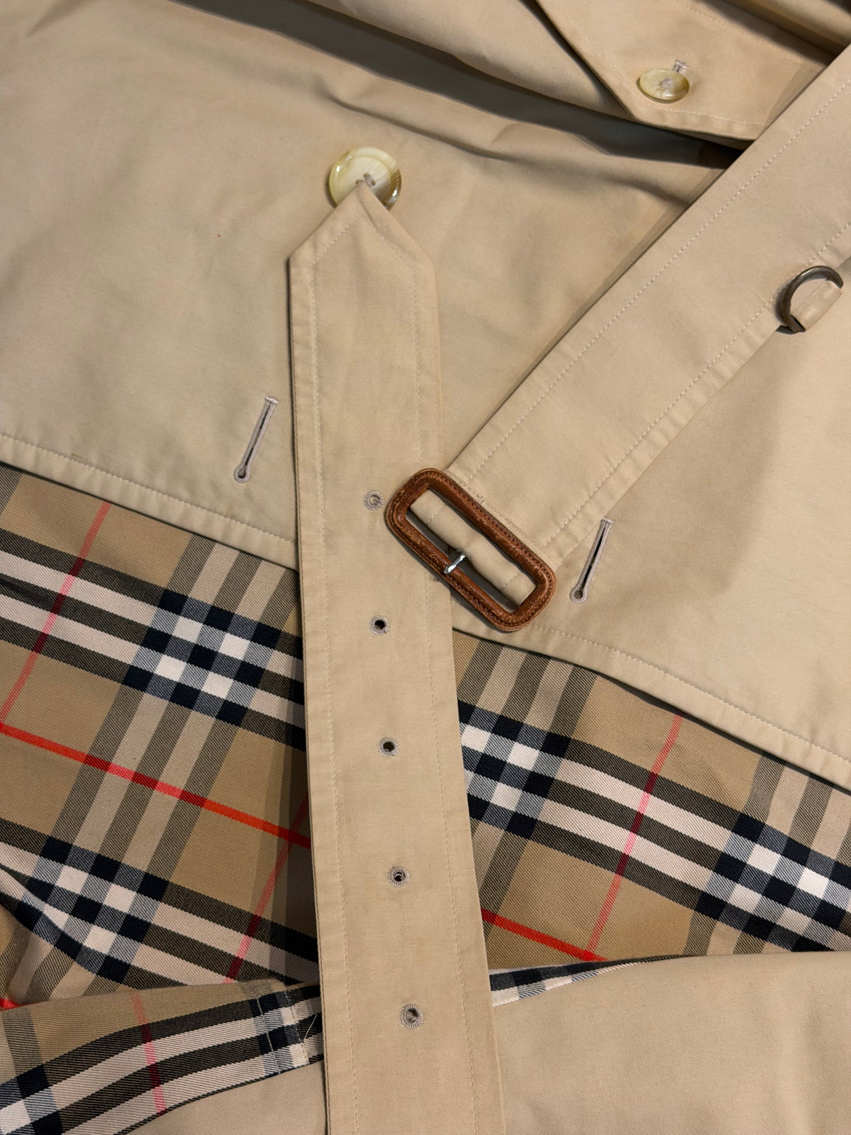 Burberry vintage – Trench doppiopetto beige