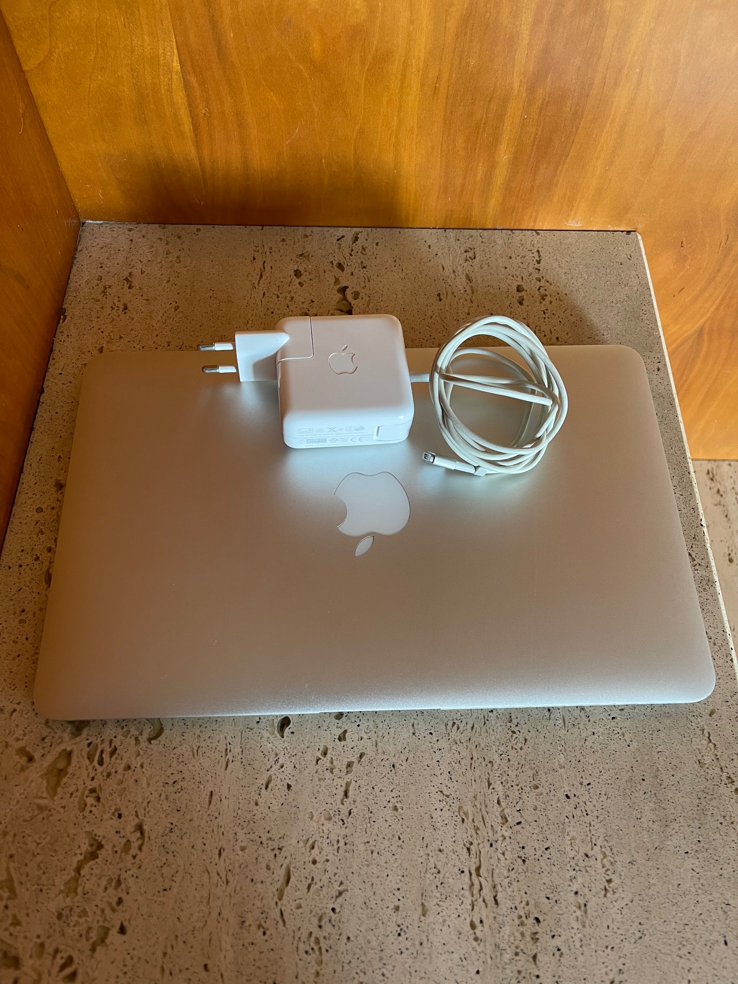 APPLE - Macbook Air 11’