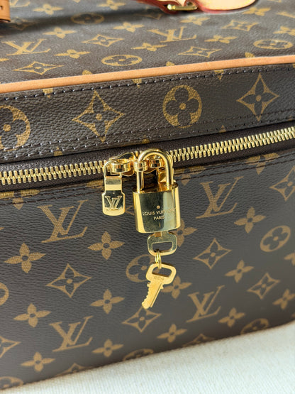 Louis Vuitton Nice – Beauty case in tela Monogram