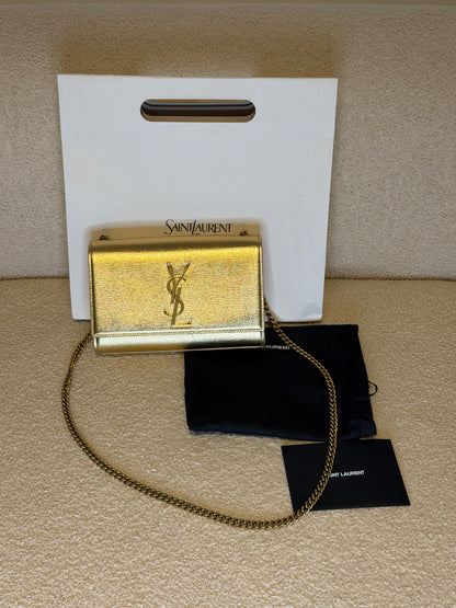 Saint Laurent Kate – Borsa a tracolla dorata con catena