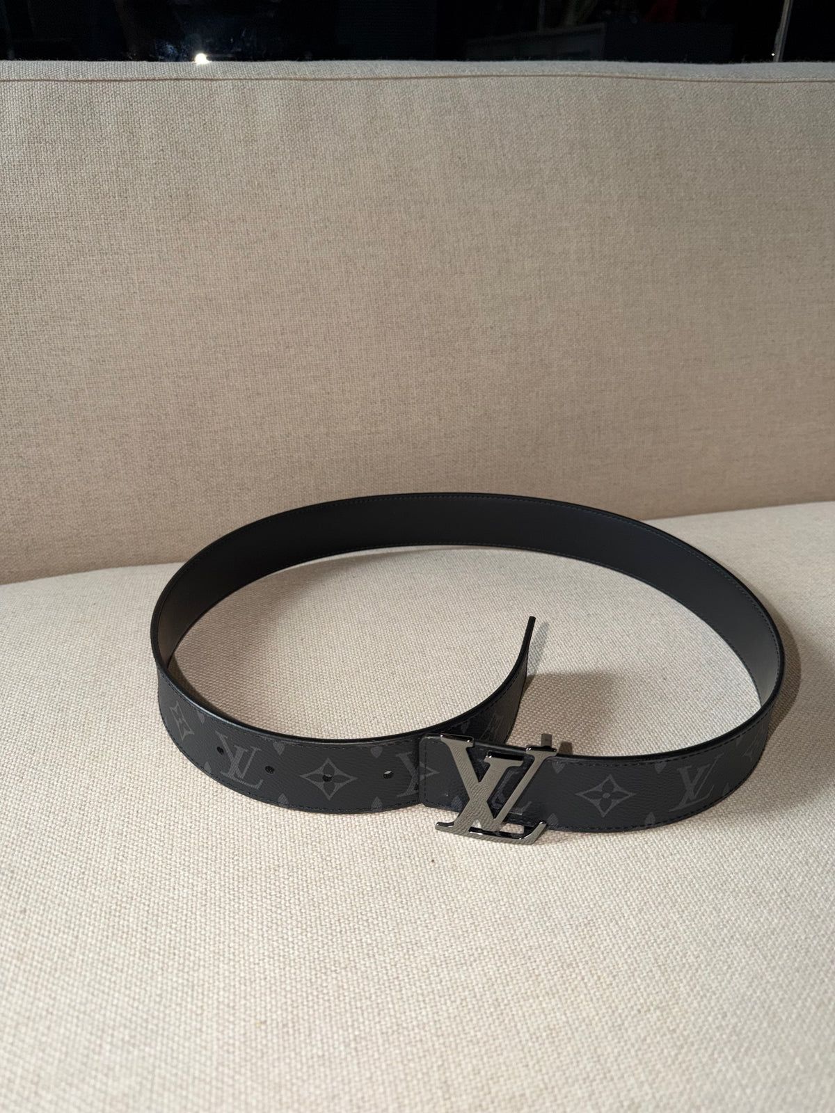 Louis Vuitton LV Initiales – Cintura reversibile Monogram Eclipse