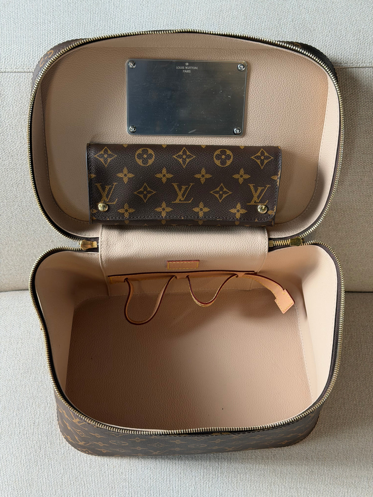 Louis Vuitton Nice – Beauty case in tela Monogram