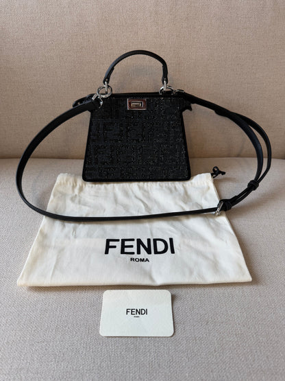 Fendi Peekaboo ISeeU Petite – Borsa nera con cristalli