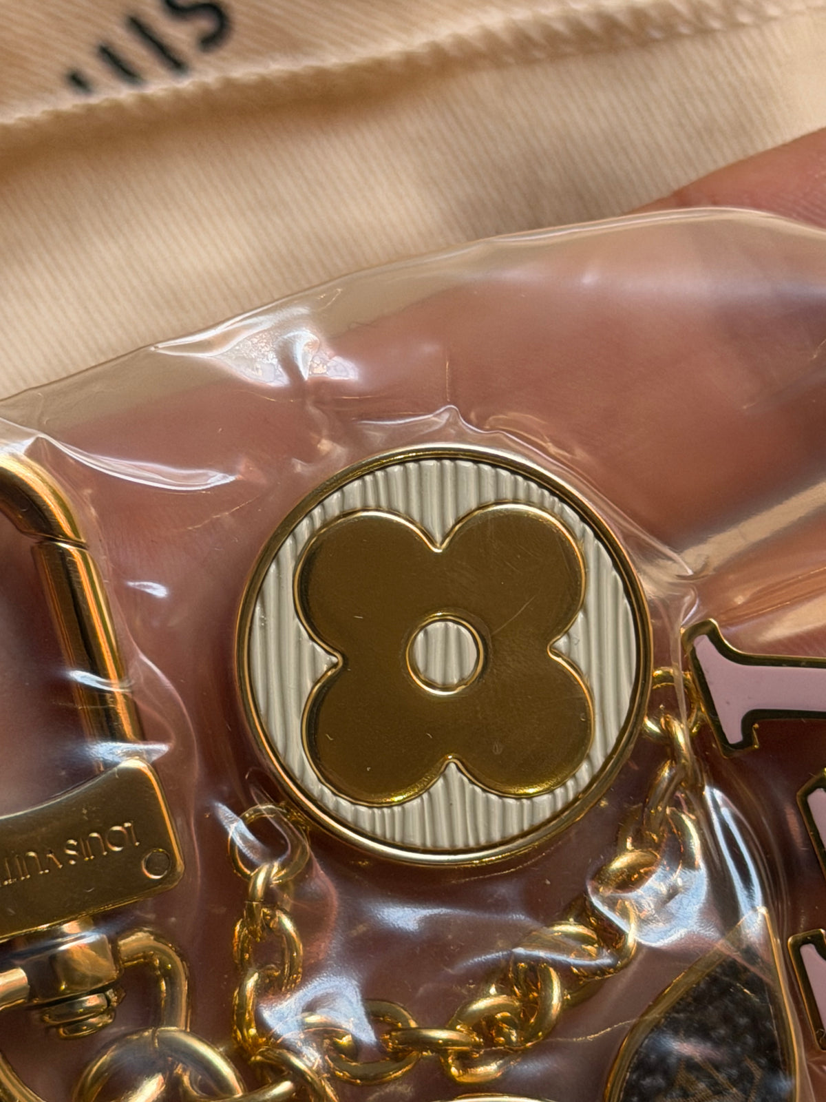 Louis Vuitton Blooming – Portachiavi e charm da borsa