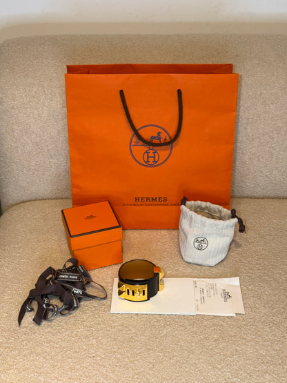 Hermès Collier de Chien – Bracciale in pelle nera con dettagli dorati