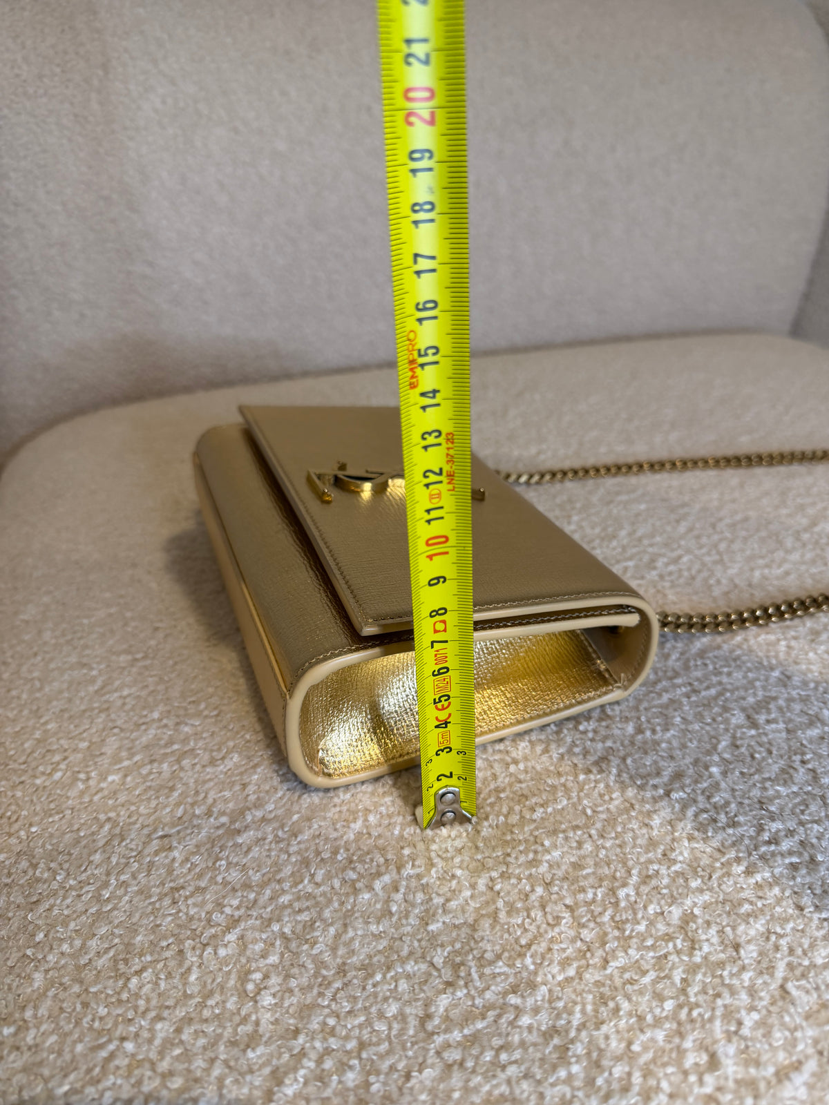 Saint Laurent Kate – Borsa a tracolla dorata con catena