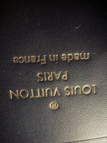Louis Vuitton Dauphine – Portafoglio con catena Monogram