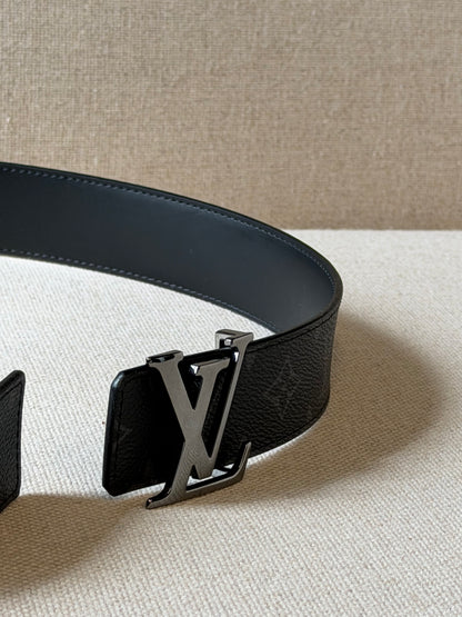 Louis Vuitton LV Initiales – Cintura reversibile Monogram Eclipse