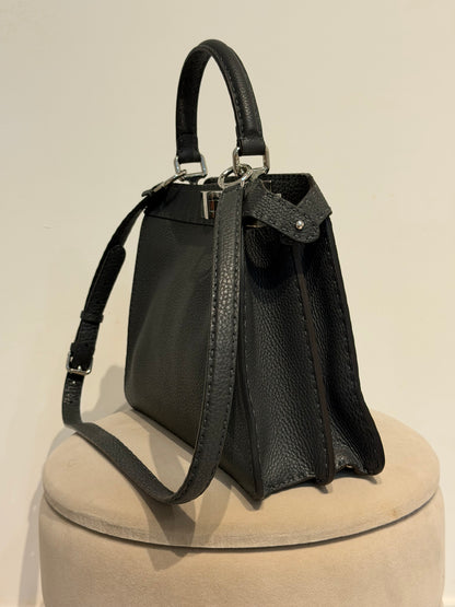 Fendi Peekaboo Medium Selleria – Borsa in pelle grigio scuro