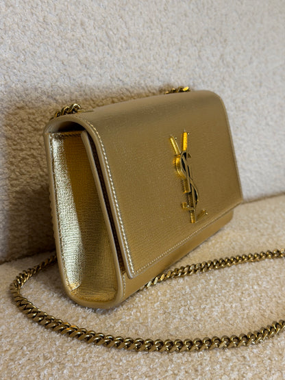 Saint Laurent Kate – Borsa a tracolla dorata con catena