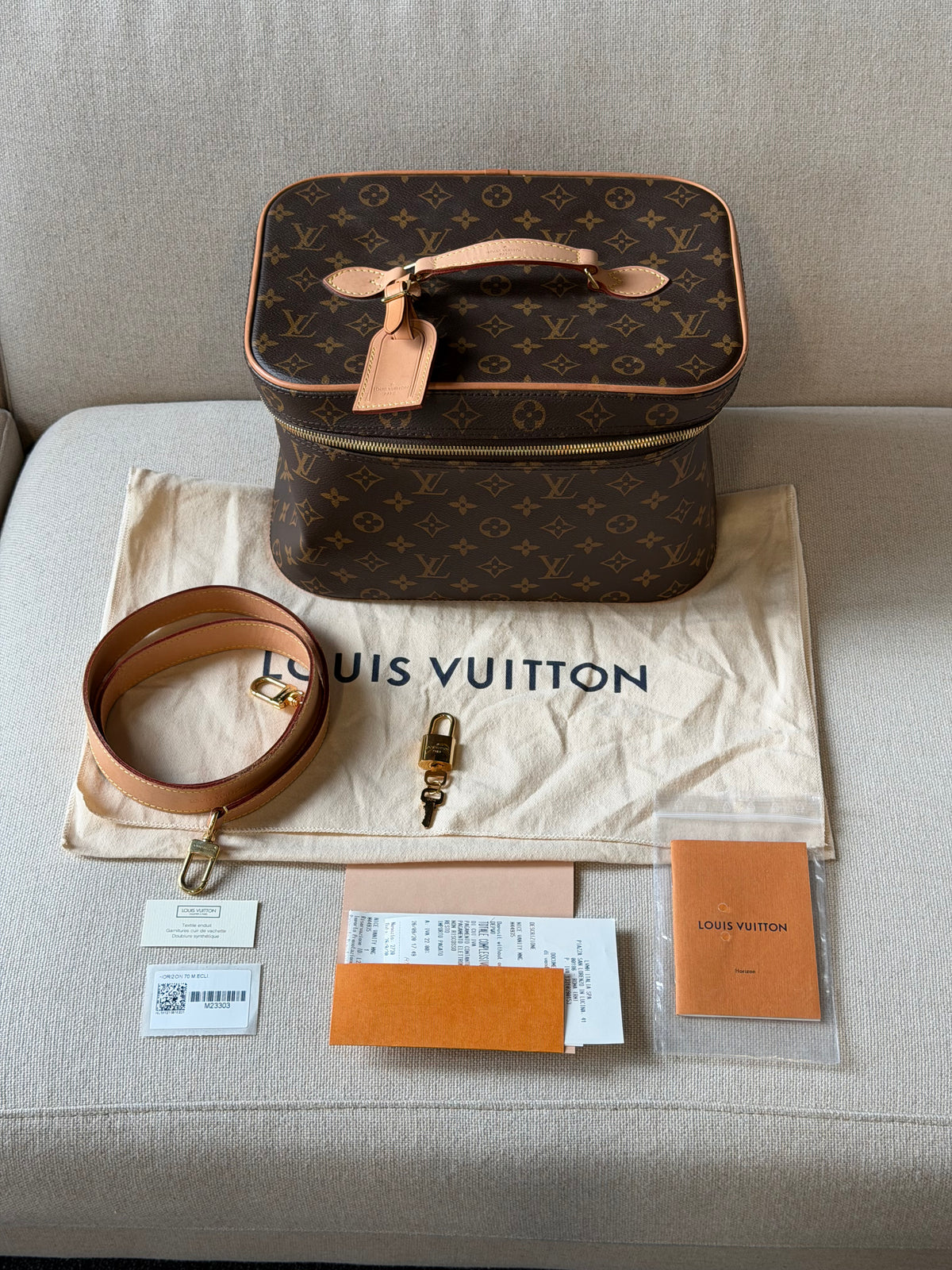 Louis Vuitton Nice – Beauty case in tela Monogram