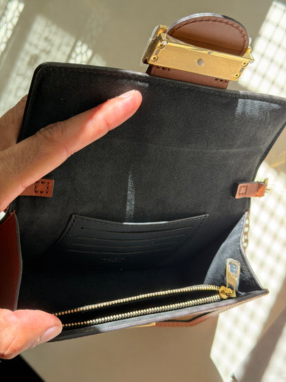 Louis Vuitton Dauphine – Portafoglio con catena Monogram