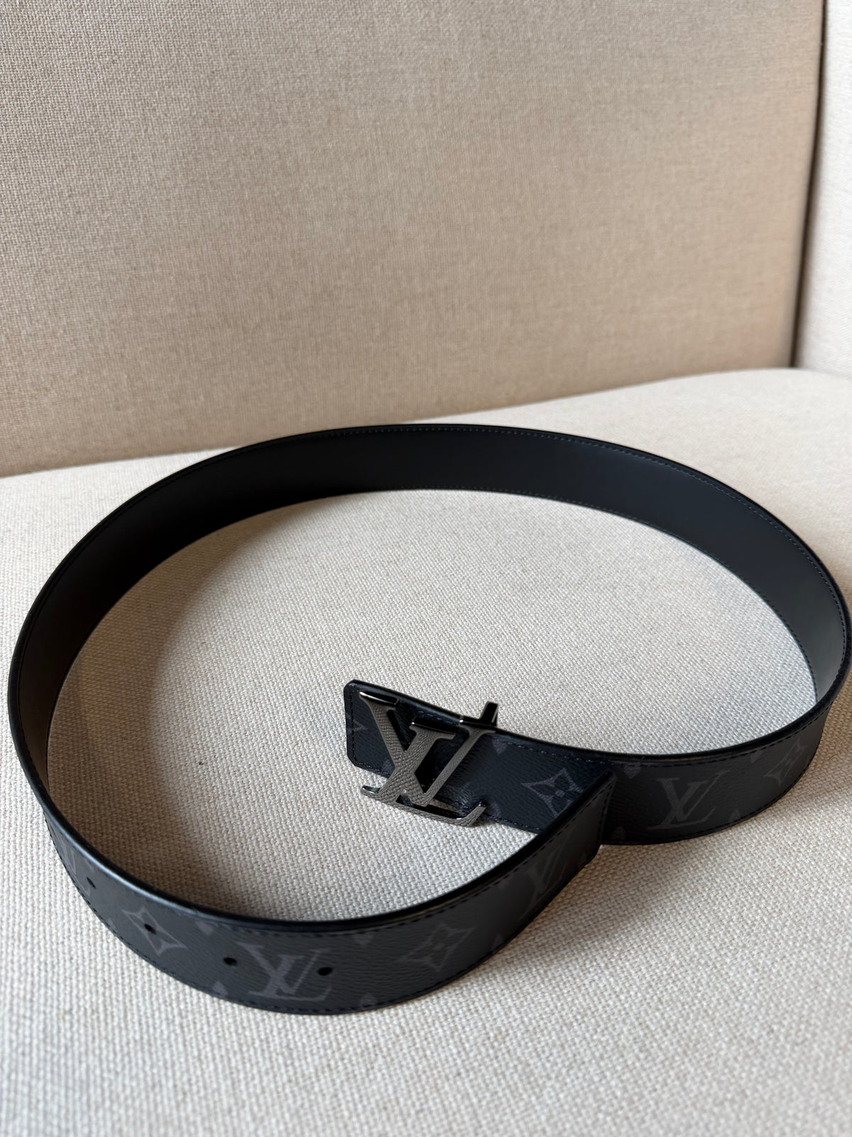 Louis Vuitton LV Initiales – Cintura reversibile Monogram Eclipse