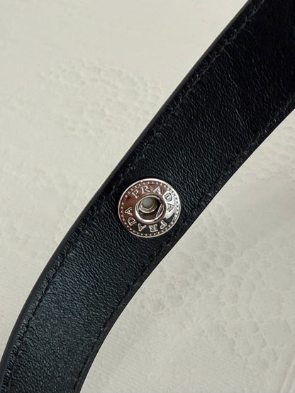 Prada Traveller Small – Borsa a tracolla in Re-Nylon nero