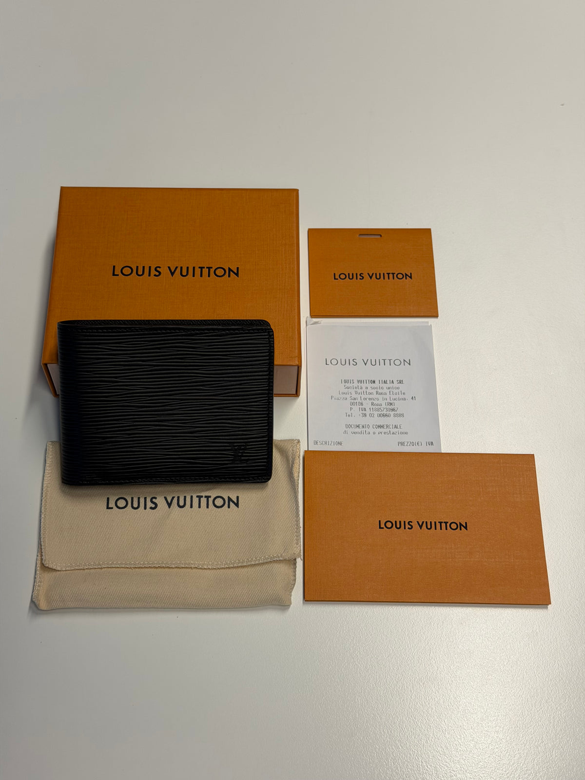 Louis Vuitton Multiple – Portafoglio in pelle Epi nera