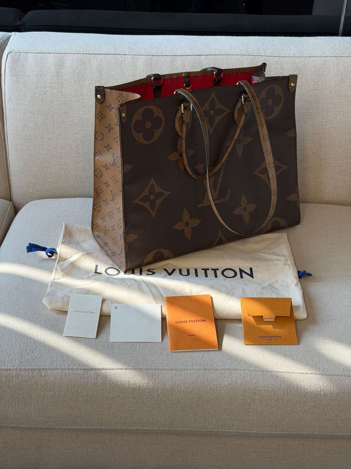 Louis Vuitton OnTheGo GM – Borsa Monogram Reverse