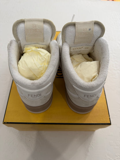 Fendi – Sneakers in pelle e suede panna e beige