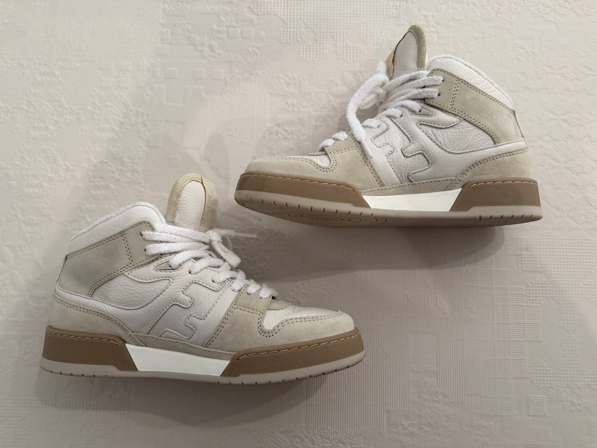 Fendi – Sneakers in pelle e suede panna e beige