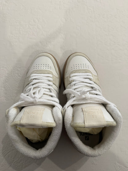 Fendi – Sneakers in pelle e suede panna e beige