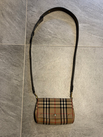 Burberry – Borsa a tracolla Vintage Check beige e nera