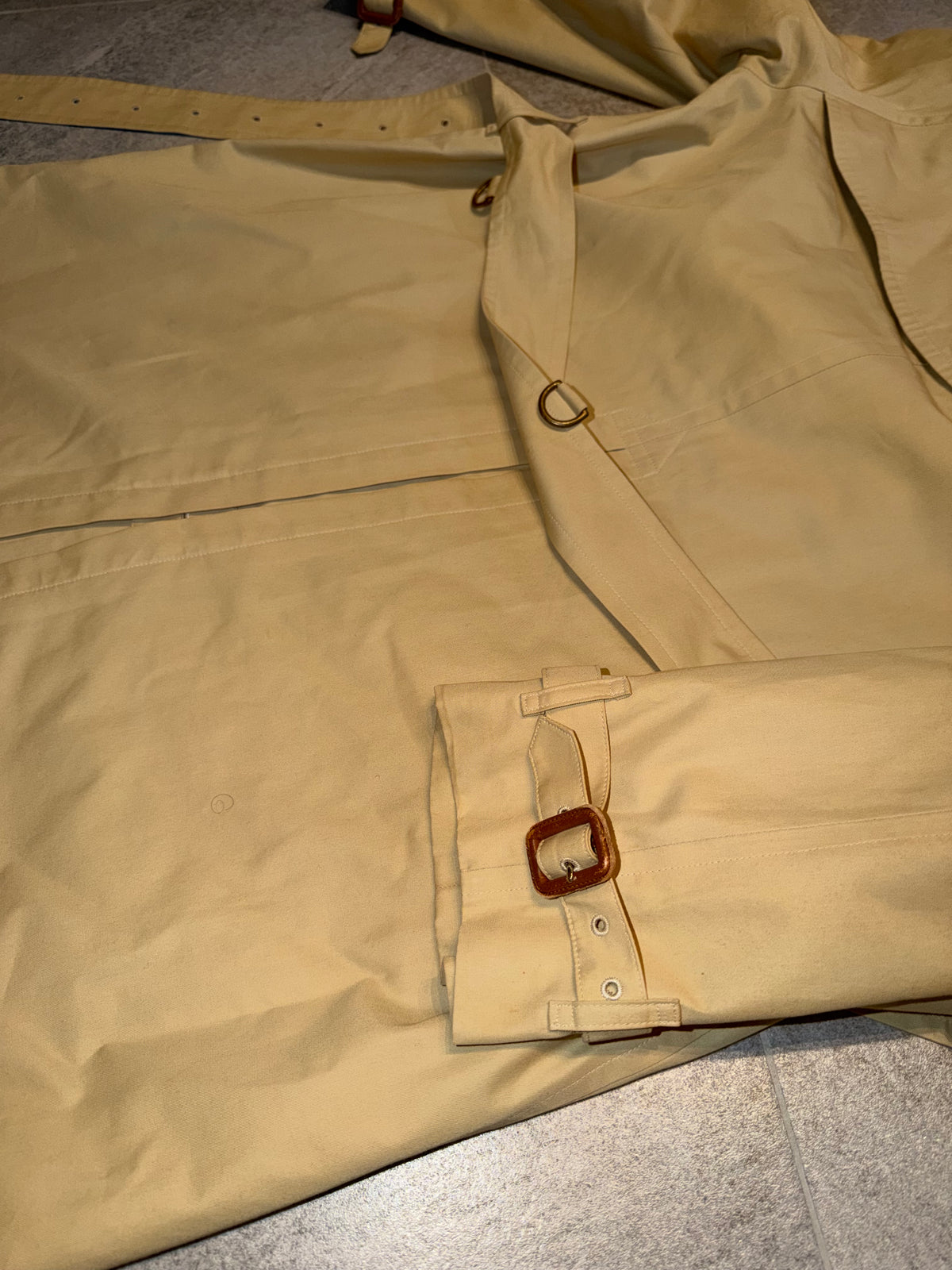 Burberry vintage – Trench doppiopetto beige