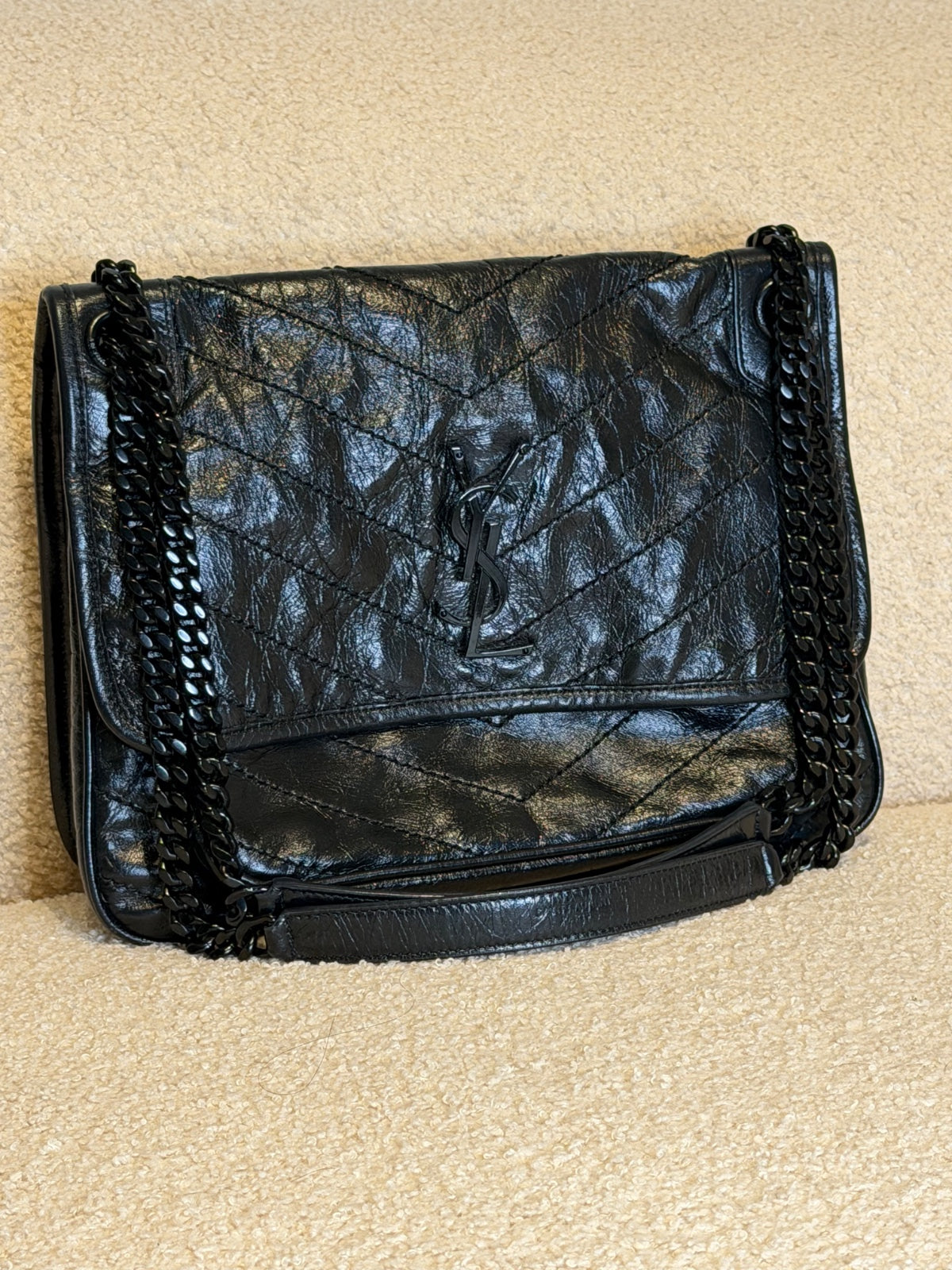 Saint Laurent – Borsa a spalla nera matelassé con catena