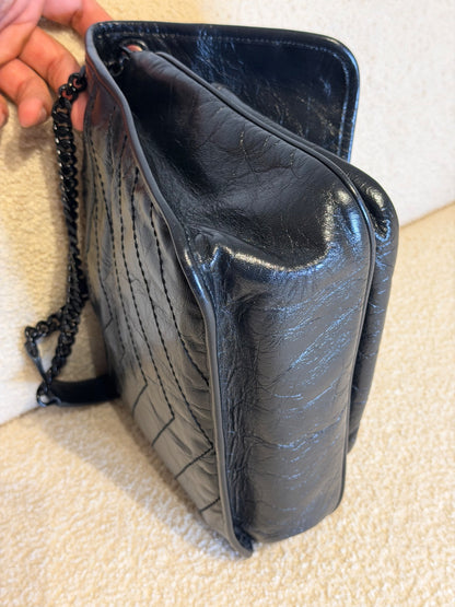 Saint Laurent – Borsa a spalla nera matelassé con catena