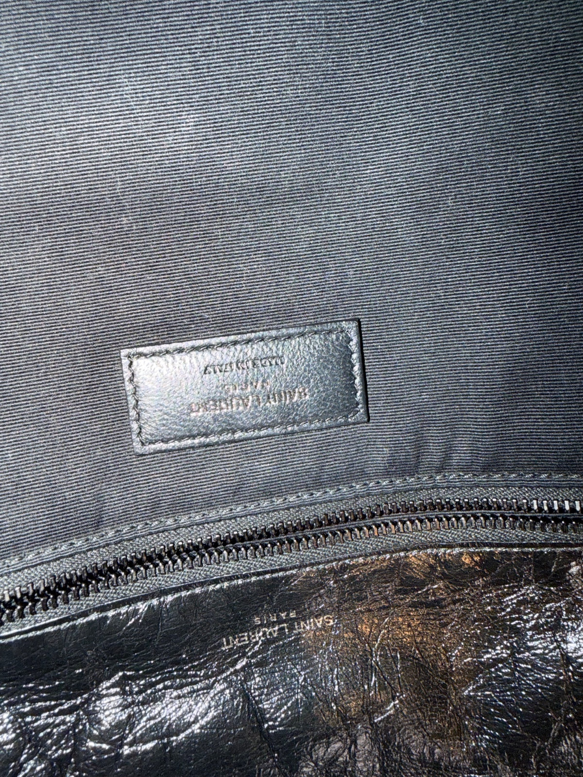 Saint Laurent – Borsa a spalla nera matelassé con catena