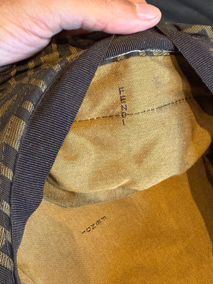 Fendi – Cappello a tesa corta con motivo FF
